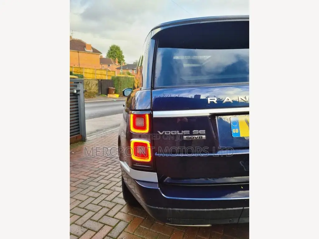 Land Rover Range Rover Vogue 2017 Blue
