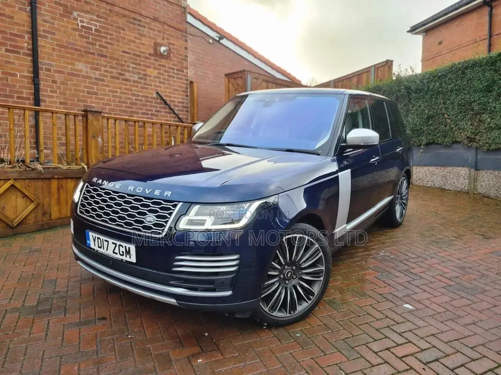 Land Rover Range Rover Vogue 2017 Blue