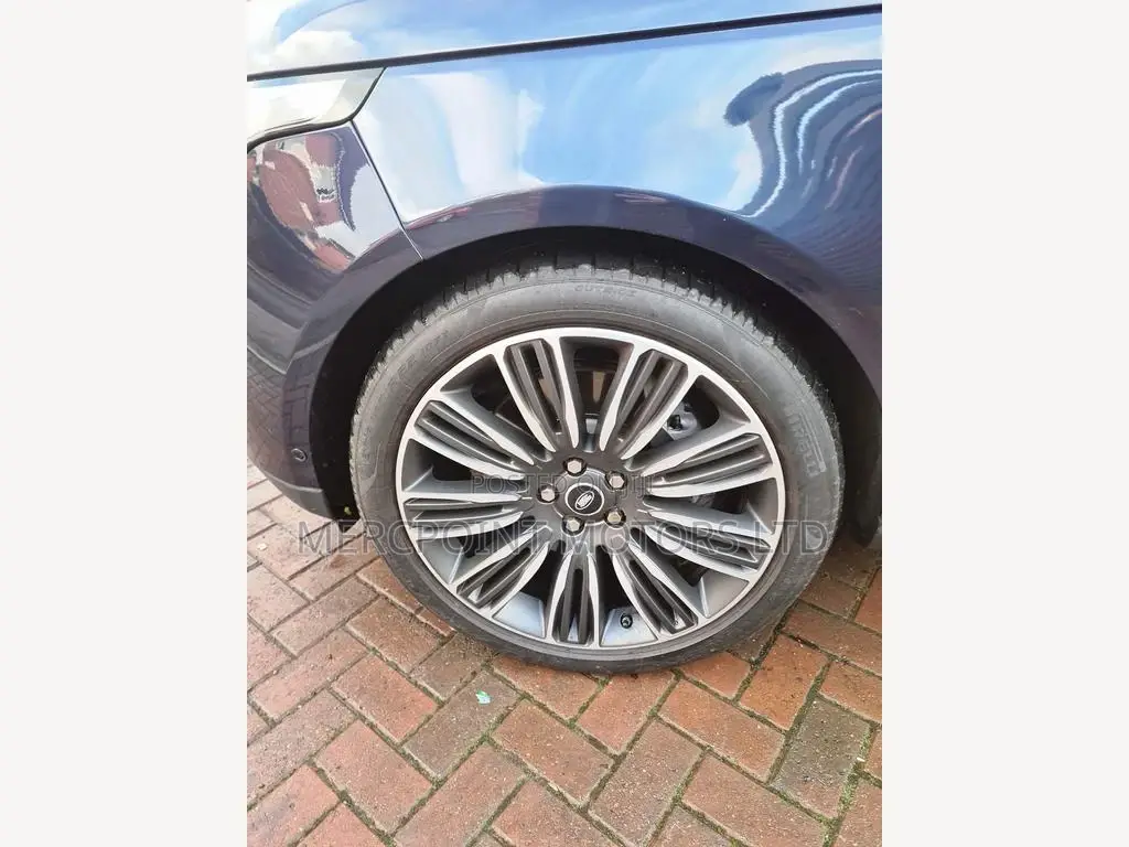 Land Rover Range Rover Vogue 2017 Blue