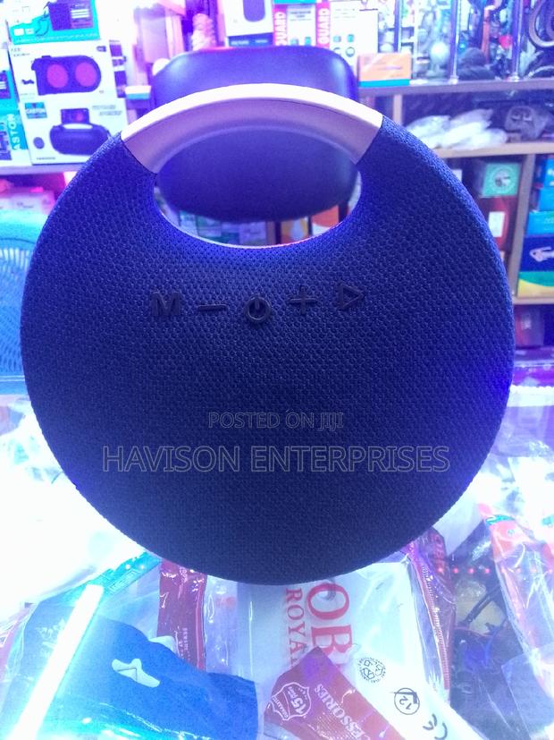 Portable Bluetooth Radio - main view