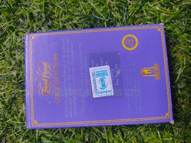 Trivial Pursuit Game W/Game Leisure,Genus National Edition - thumbnail 4