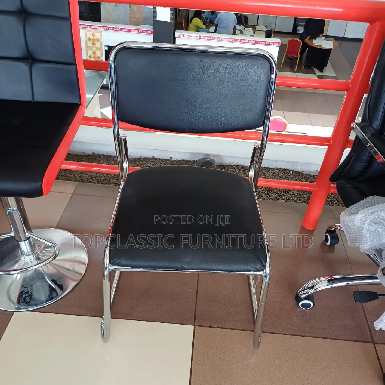 Waiting /CFA Chair/Office Chair