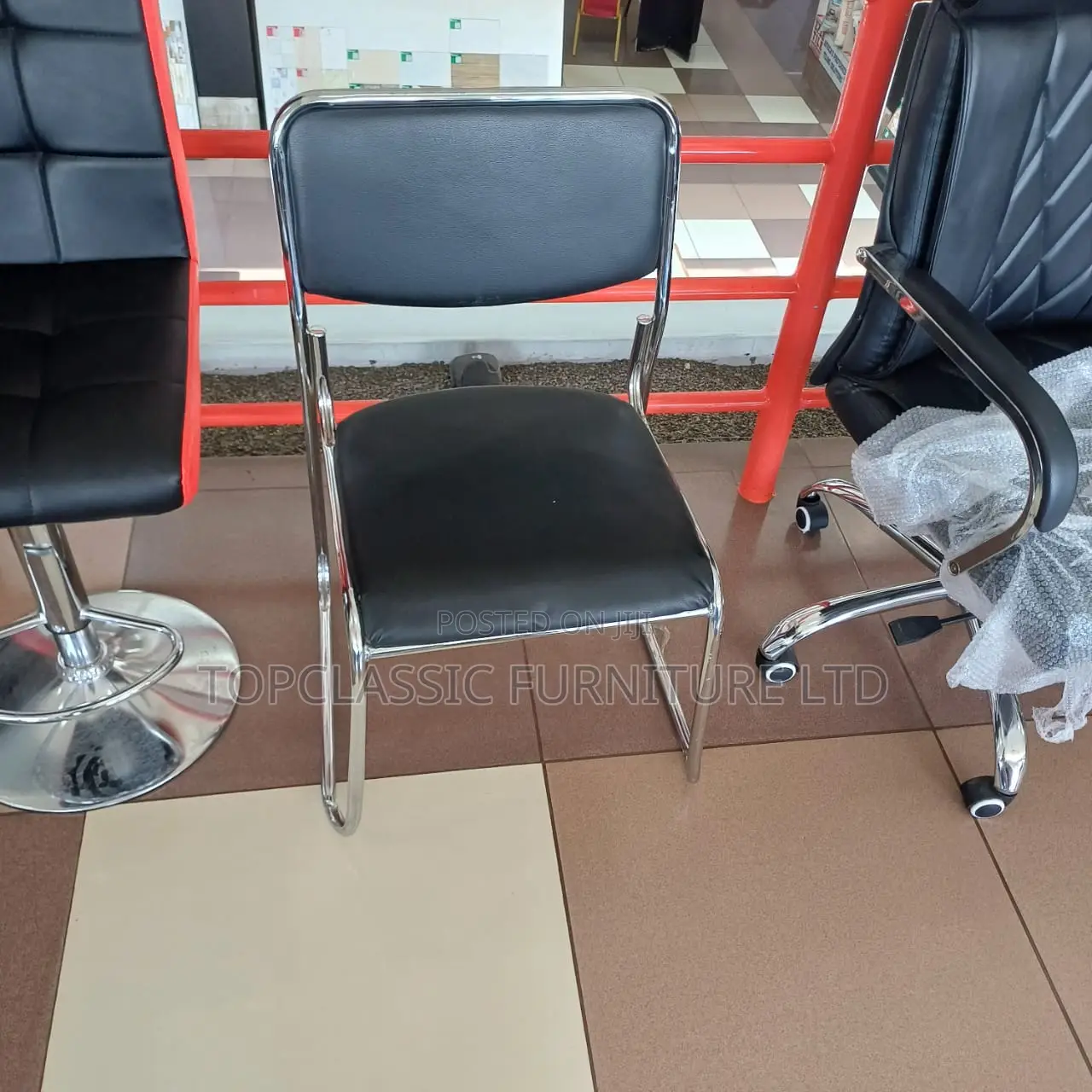 Waiting /CFA Chair/Office Chair