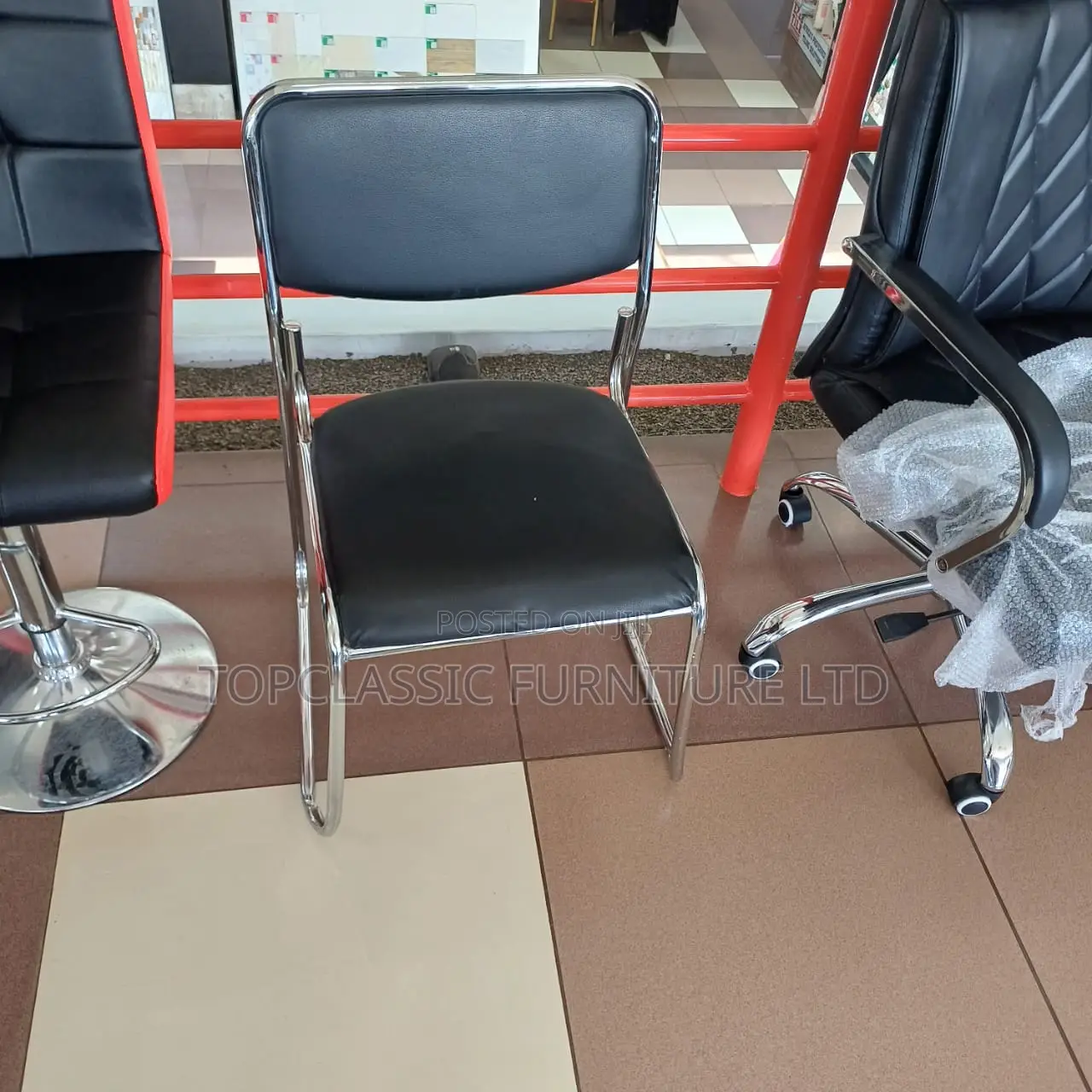 Waiting /CFA Chair/Office Chair