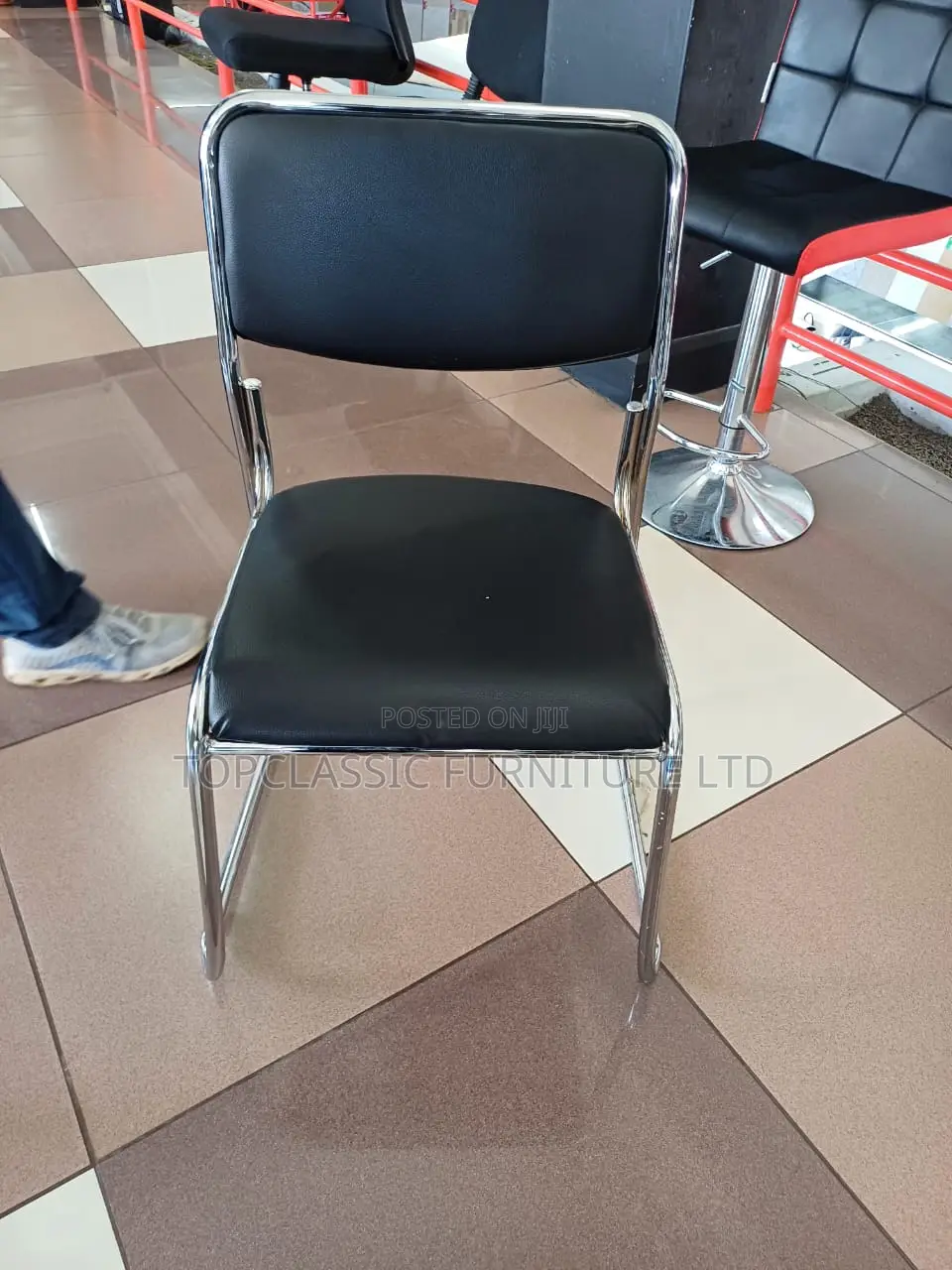 Waiting /CFA Chair/Office Chair