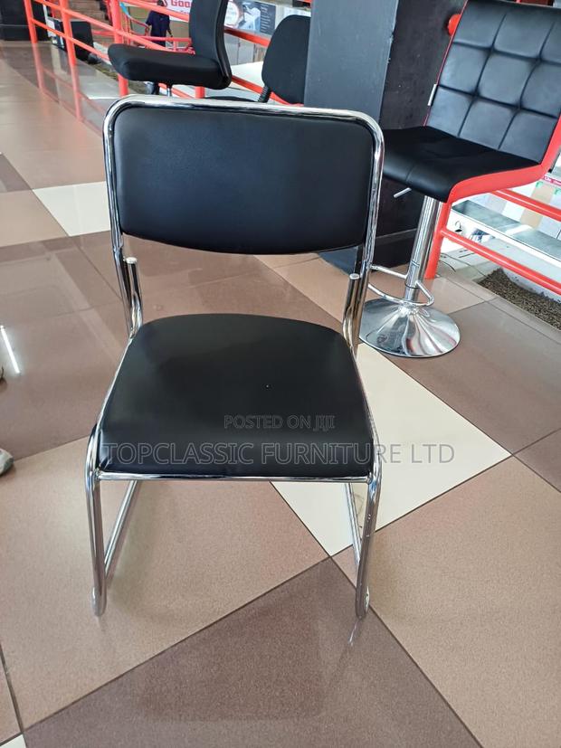 Waiting /CFA Chair/Office Chair