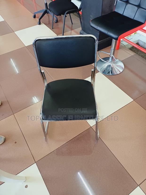 Waiting /CFA Chair/Office Chair