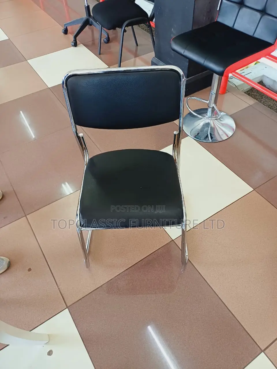 Waiting /CFA Chair/Office Chair