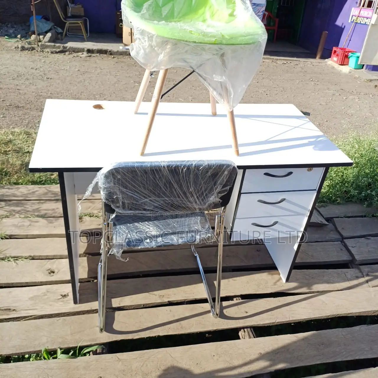 Office Desk+Office Chair/Waiting Chair