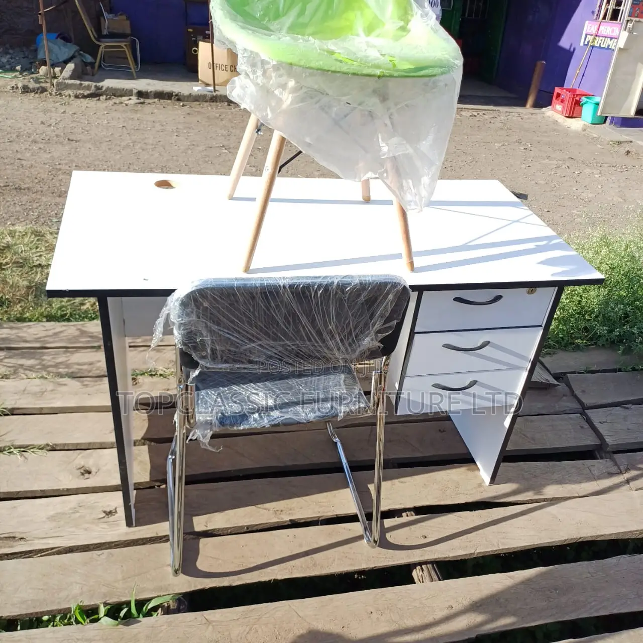 Office Desk+Office Chair/Waiting Chair