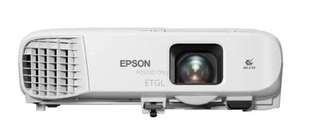 Espon C0-Fh06 Projector