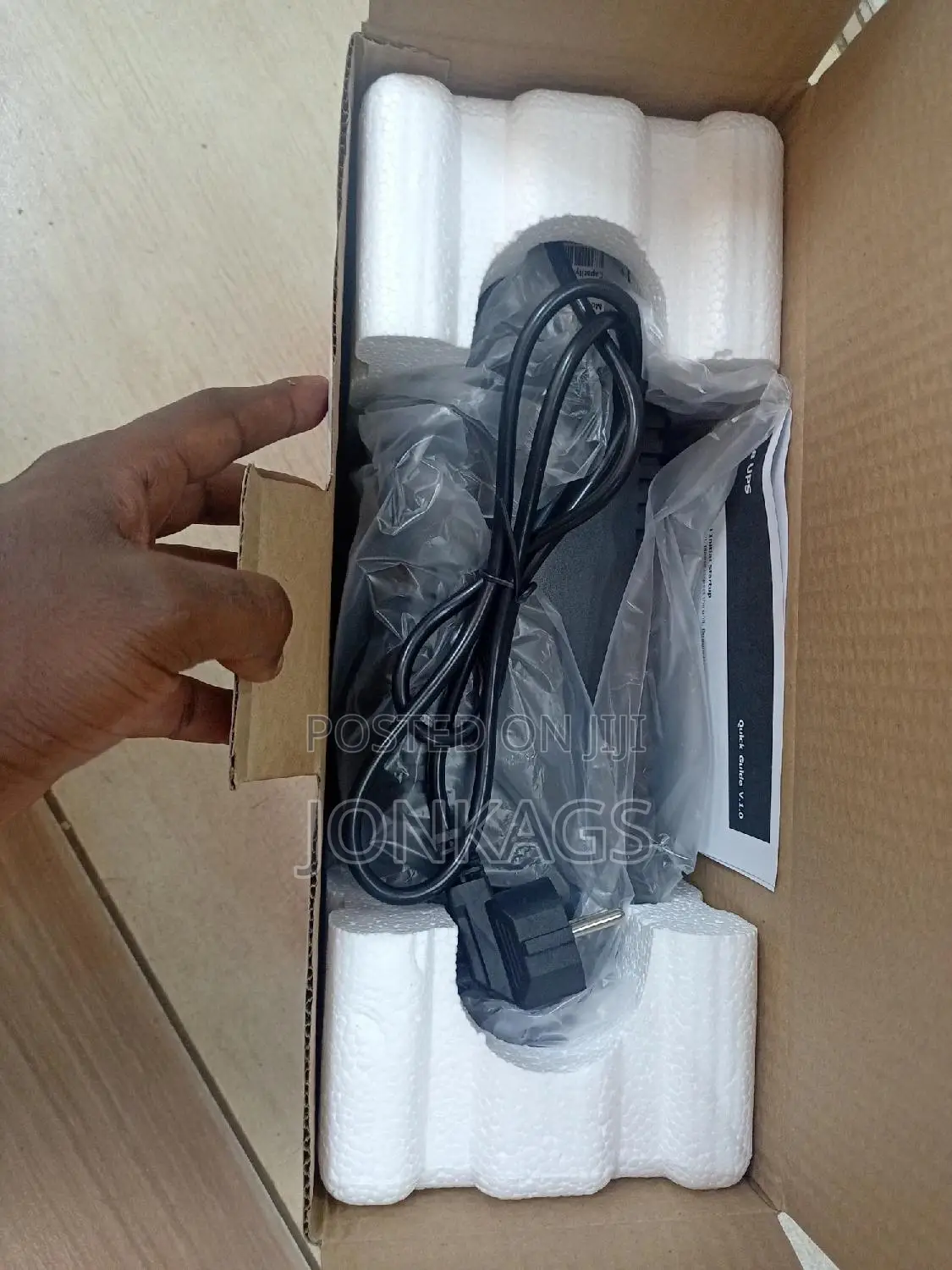 Computer Uninterruptible Power Supply (Ups)
