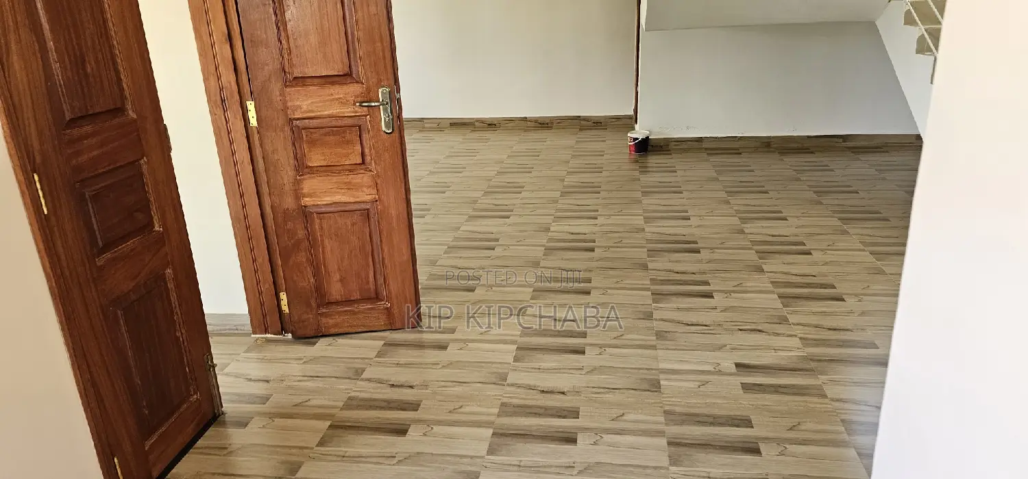 6bdrm Maisonette in Elgonview for sale