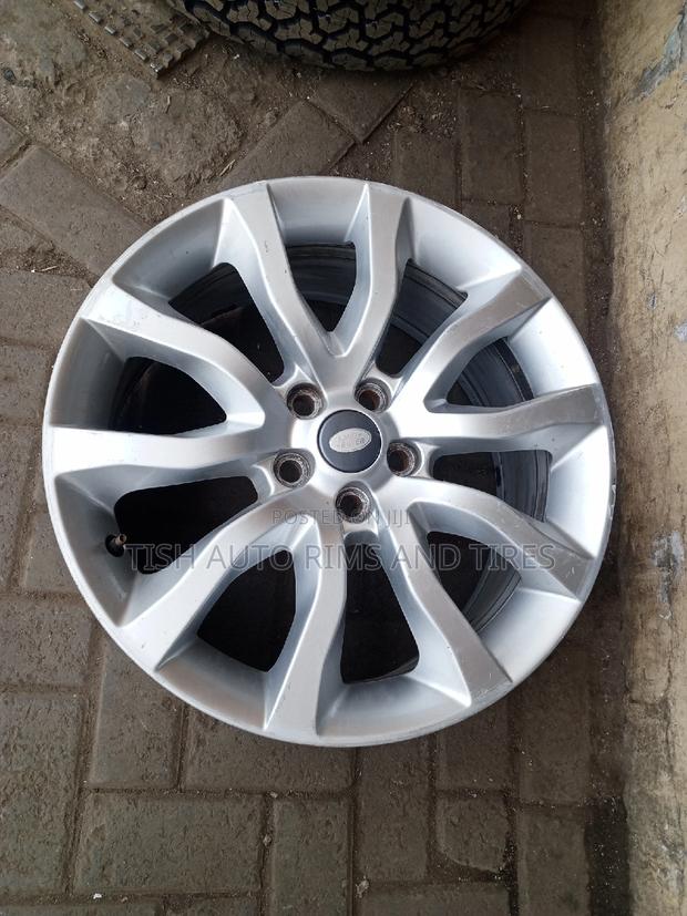 Ex UK Range Rover Size 20 Inch Set
