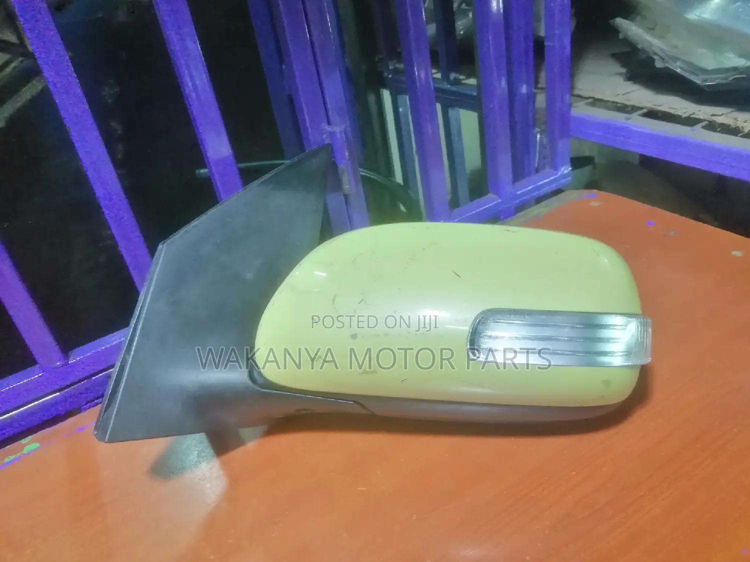 Toyota Passo 2005/2010 Power Side Mirror With Indicator