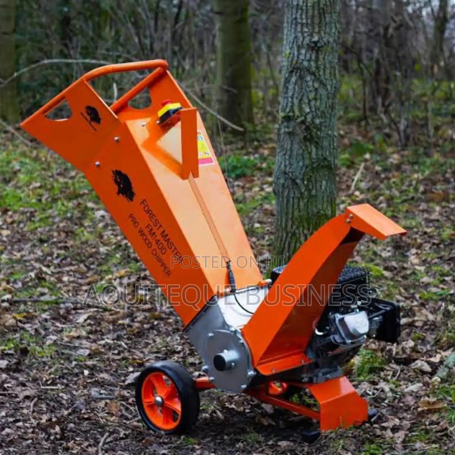 Wood Chipper. Honda Make