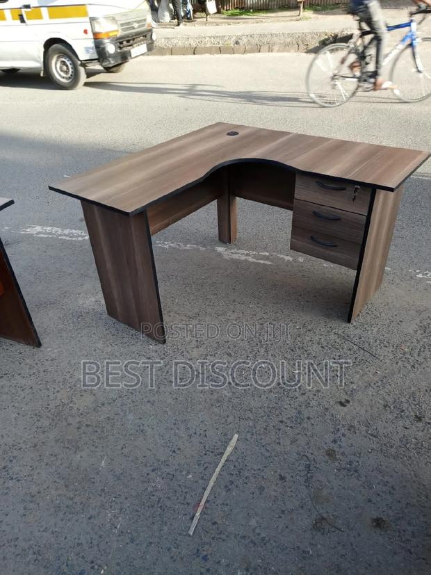 Office Table L-Shaped - main view