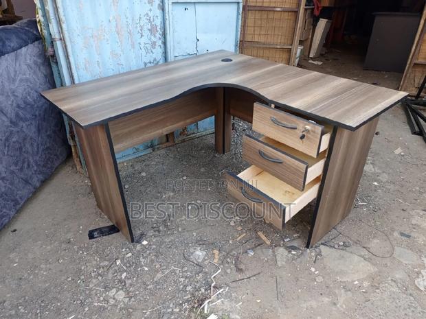 Office Table L-Shaped - main view