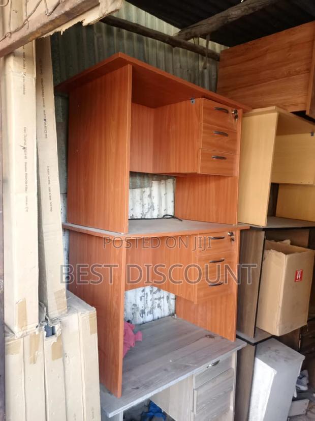 Office Table 1m - main view