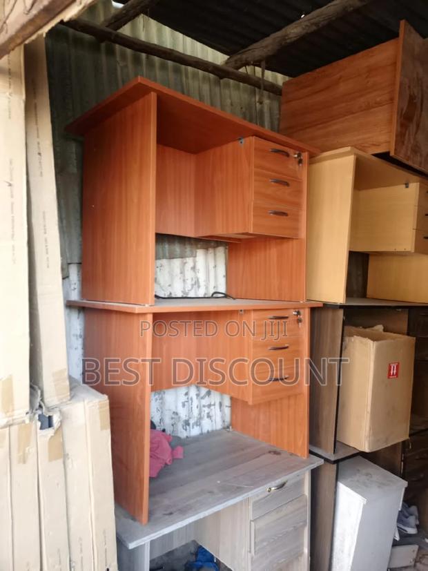 Office Desk 0.9m - main view