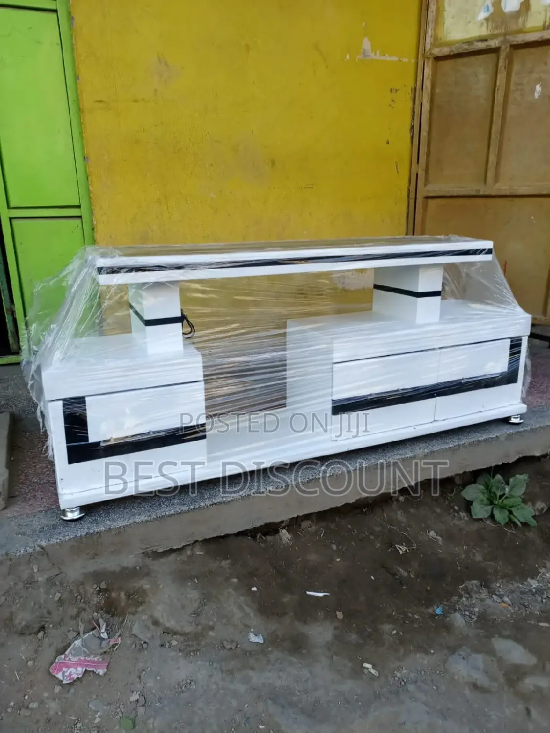 TV Stands With LED
