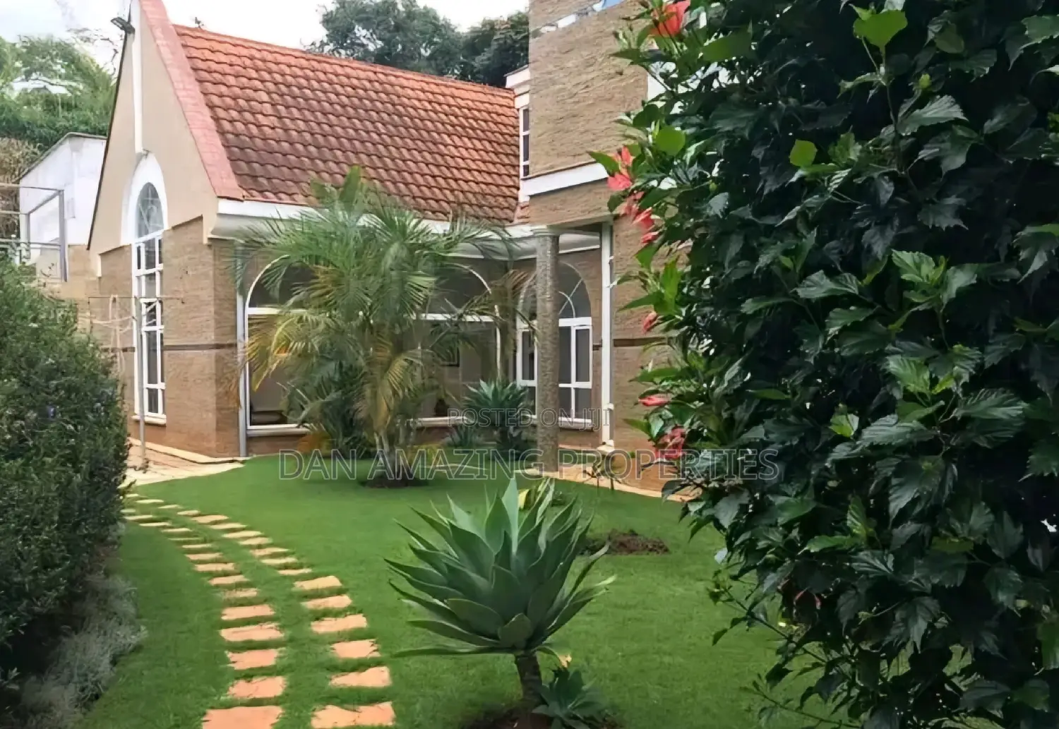 5bdrm Maisonette in Old Muthaiga 1.3 for sale