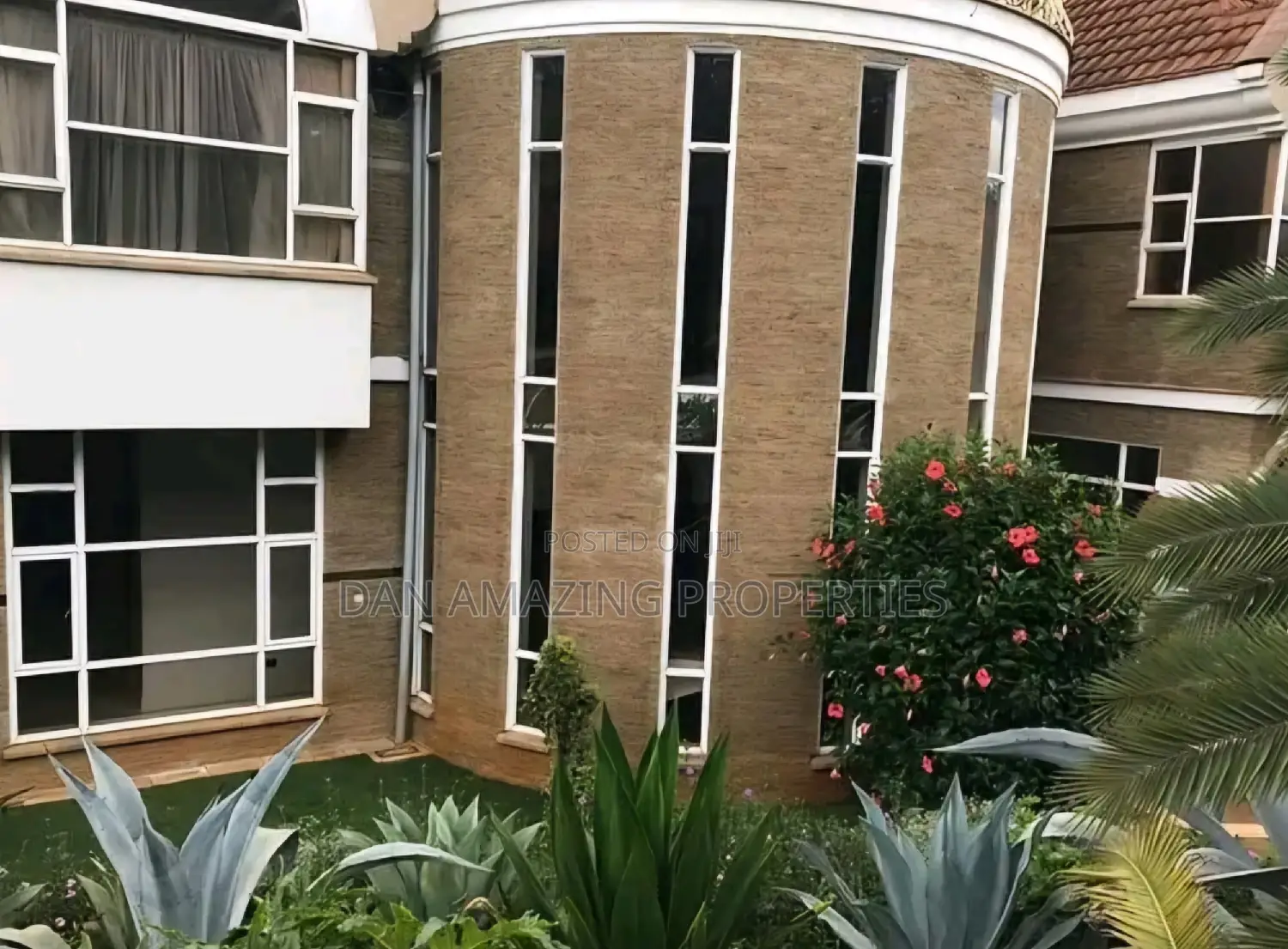 5bdrm Maisonette in Old Muthaiga 1.3 for sale