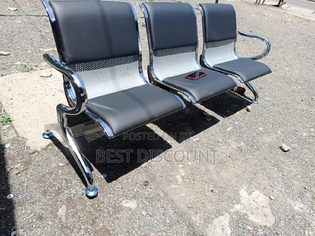 Visitors Chairs Visitors Chair - main view