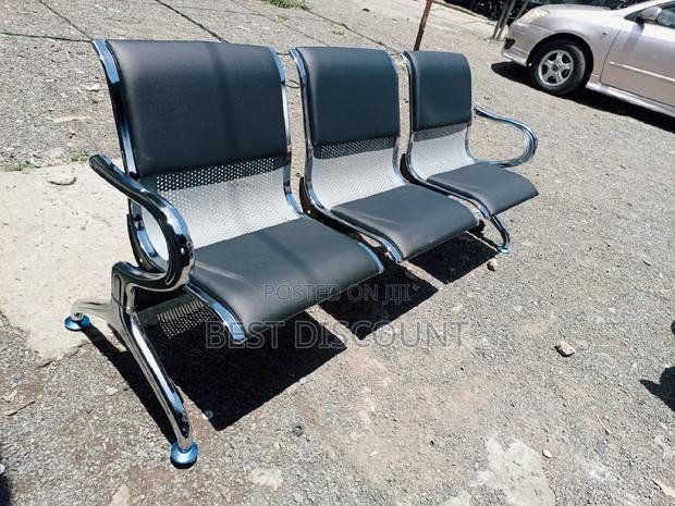 Visitors Chairs Visitors Chairs - main view