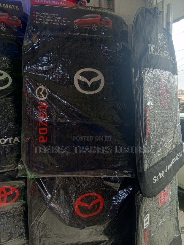 Floor Mats Mazda - main view
