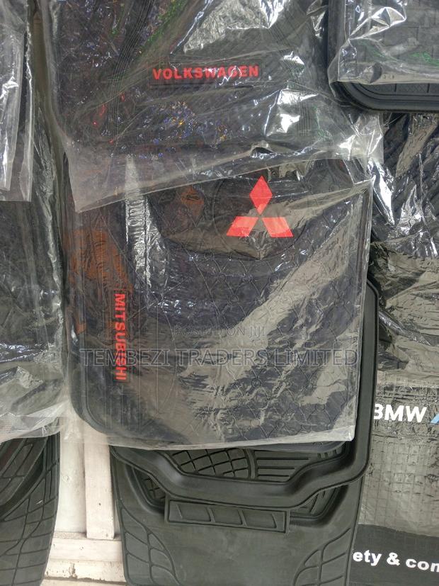 Floor Mats Mitsubishi