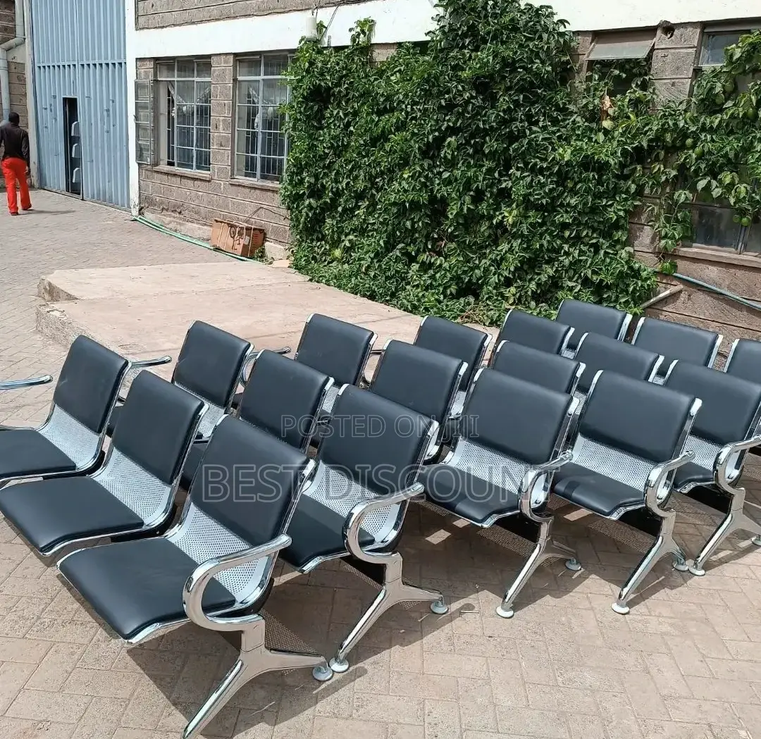 Airport Visitors Waiting Benches