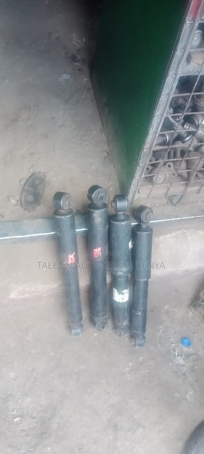 Toyota Vanguard/Rav4 Rear Shocks