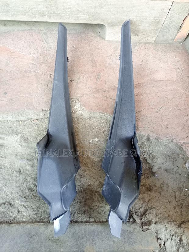 Lexus RX Windscreen/Windshield Finishers