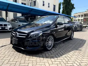 Mercedes-Benz B-Class 2017 Black