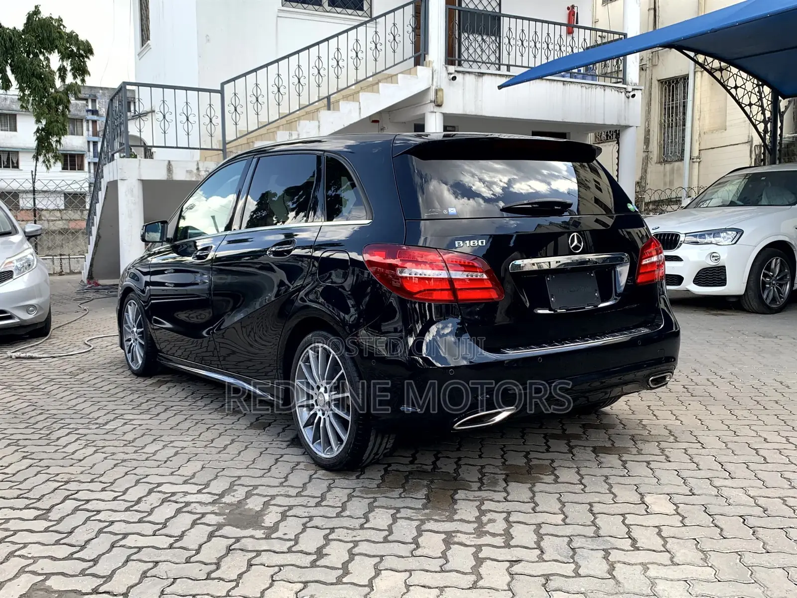 Mercedes-Benz B-Class 2017 Black