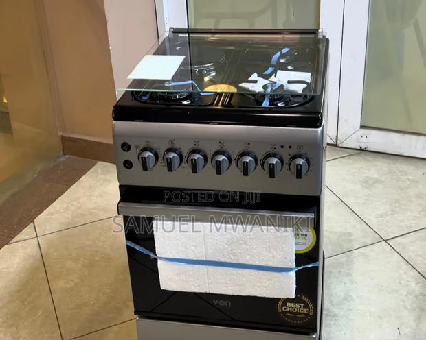 VON Cooker 50 by 60 3 Gas +1 Electric. Electric Oven. Silver