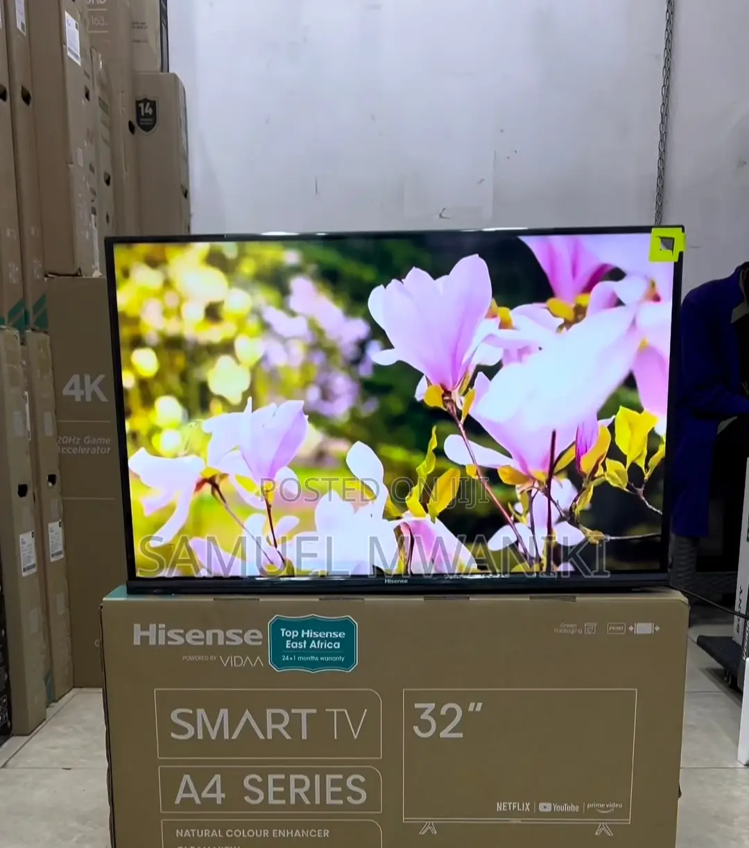 Hisense 32" A4 Smart Vidaa Operating System FHD Tv Frameless