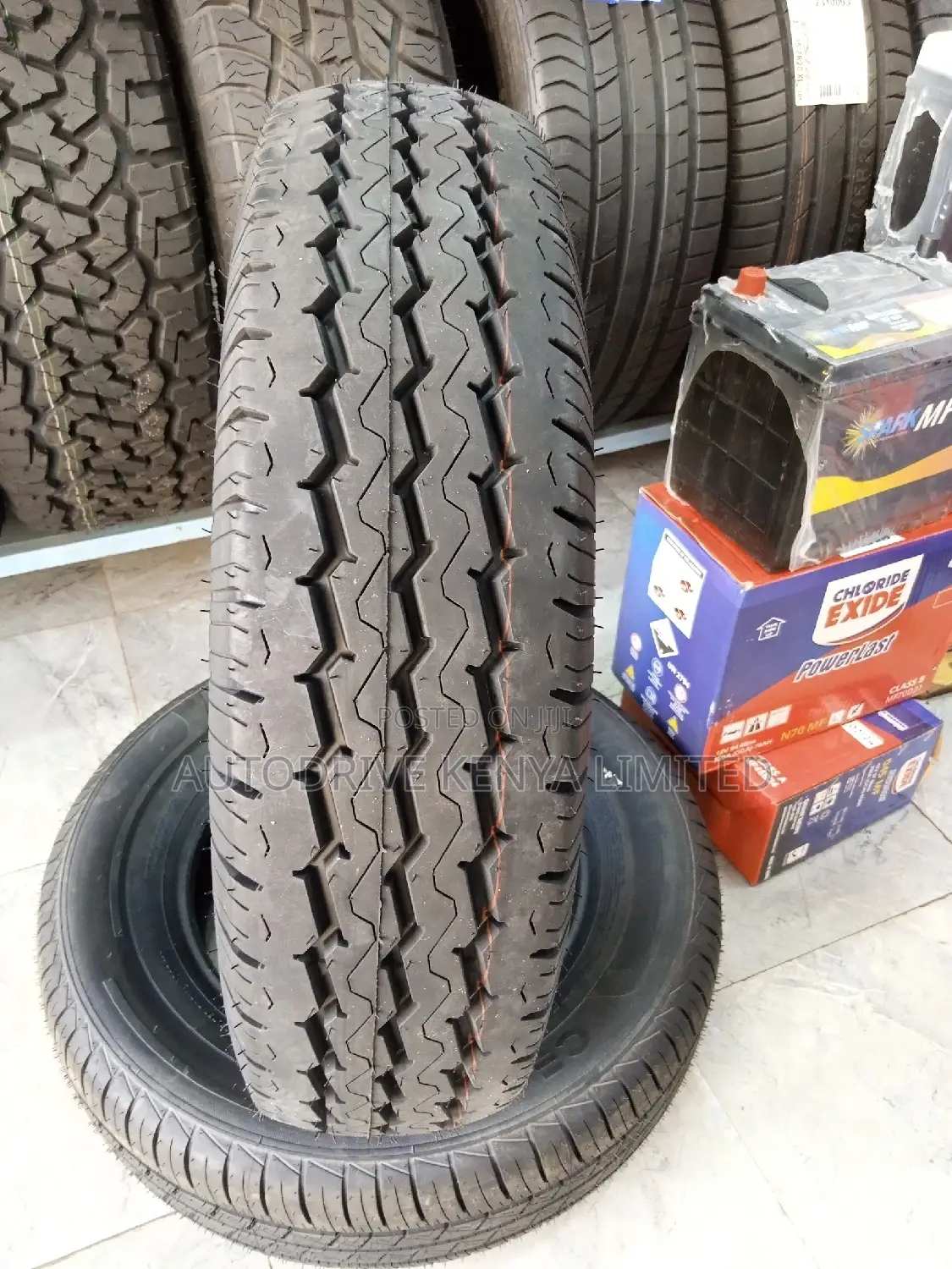 195R15C Ceat Commercial Tyre