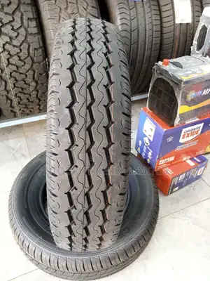 195R15C Ceat Commercial Tyre