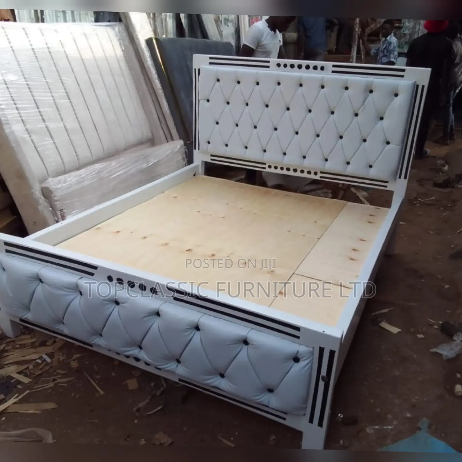 Chester/Mocket Beds Available