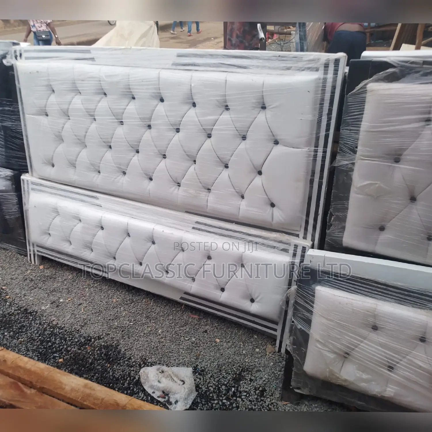 Chester/Mocket Beds Available