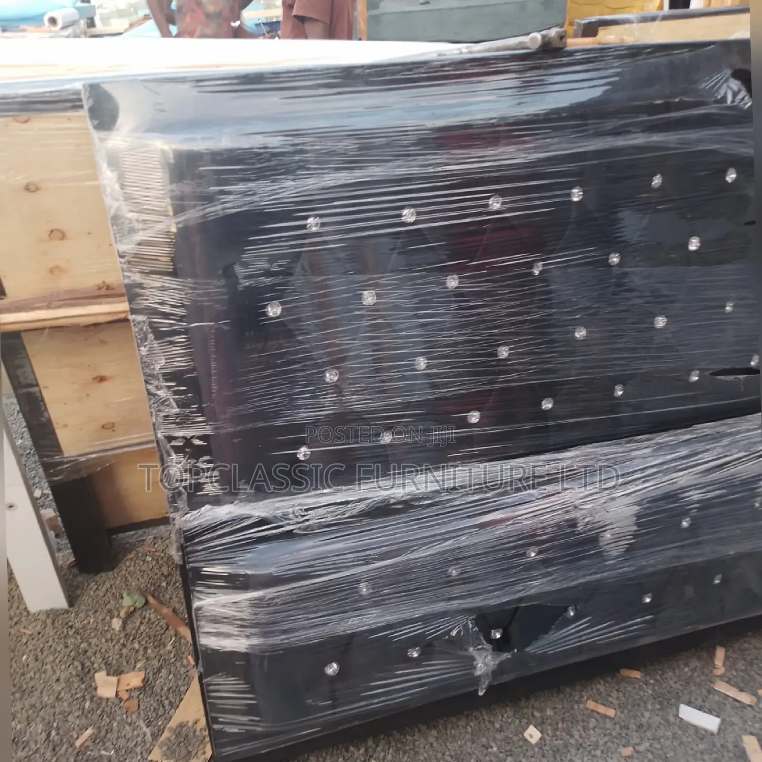 Chester/Mocket Beds Available