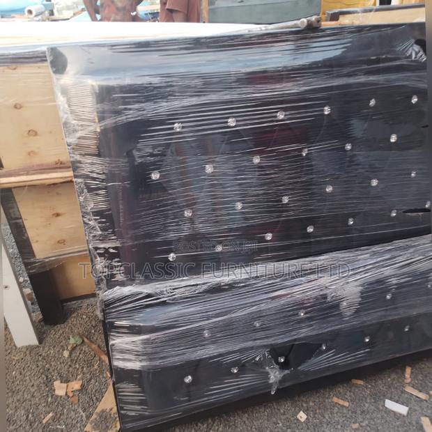 Chester/Mocket Beds Available