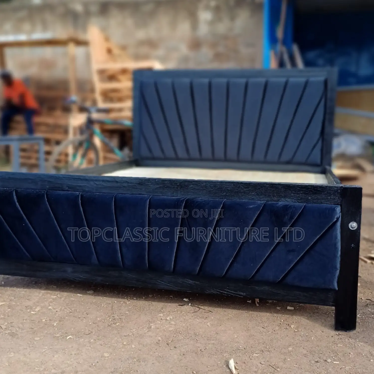 Chester/Mocket Beds 4x6 Dark Blue 