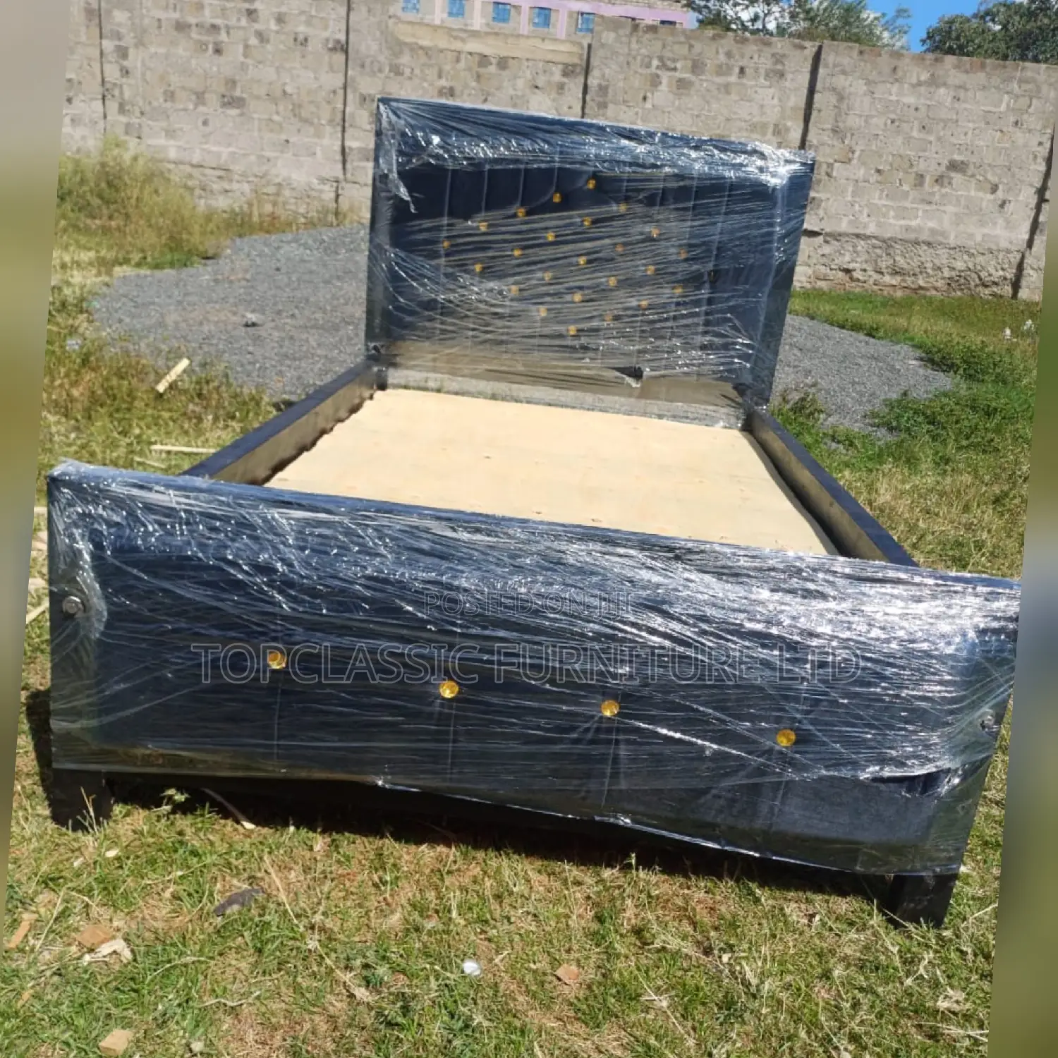 Chester/Mocket Beds Available