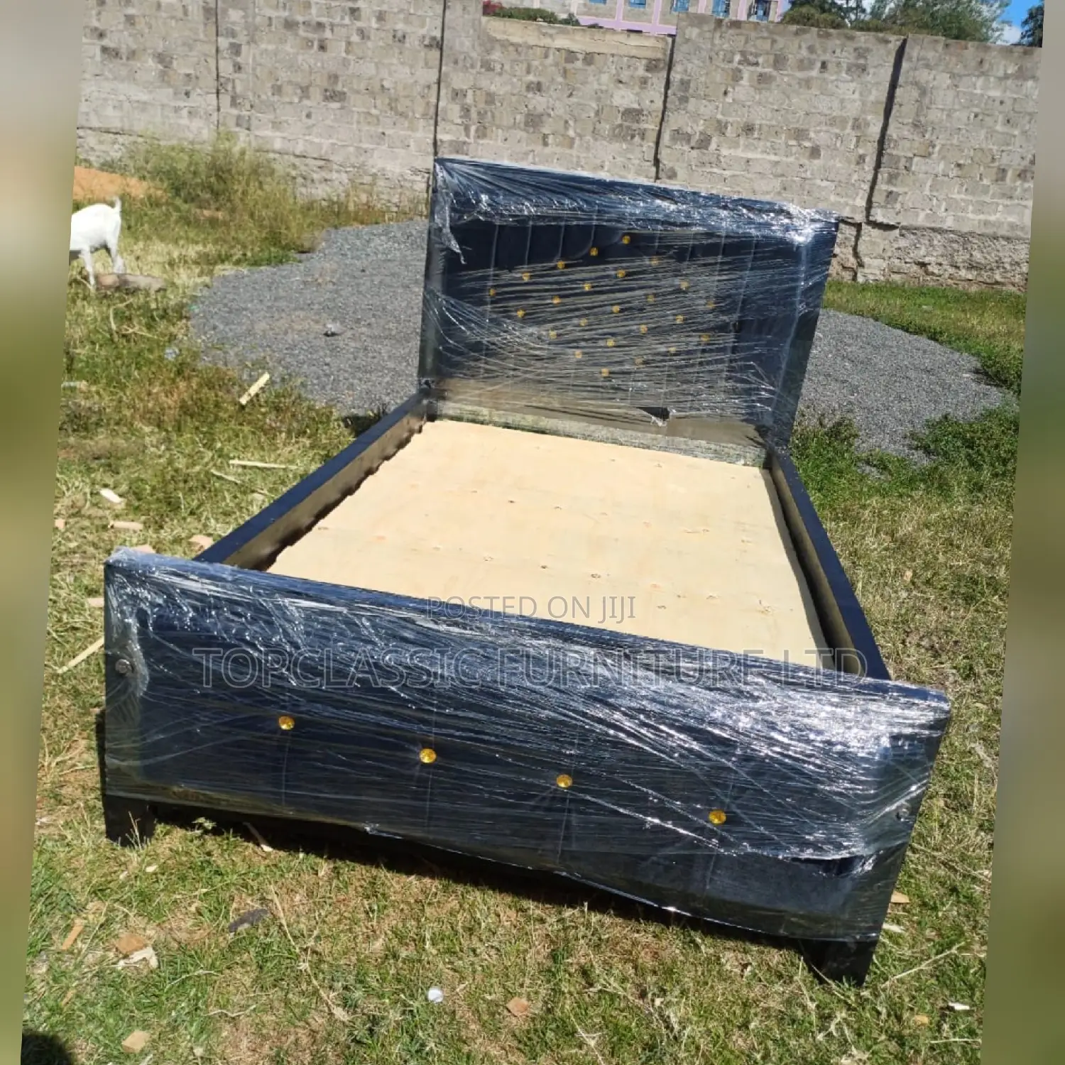 Chester/Mocket Beds Available