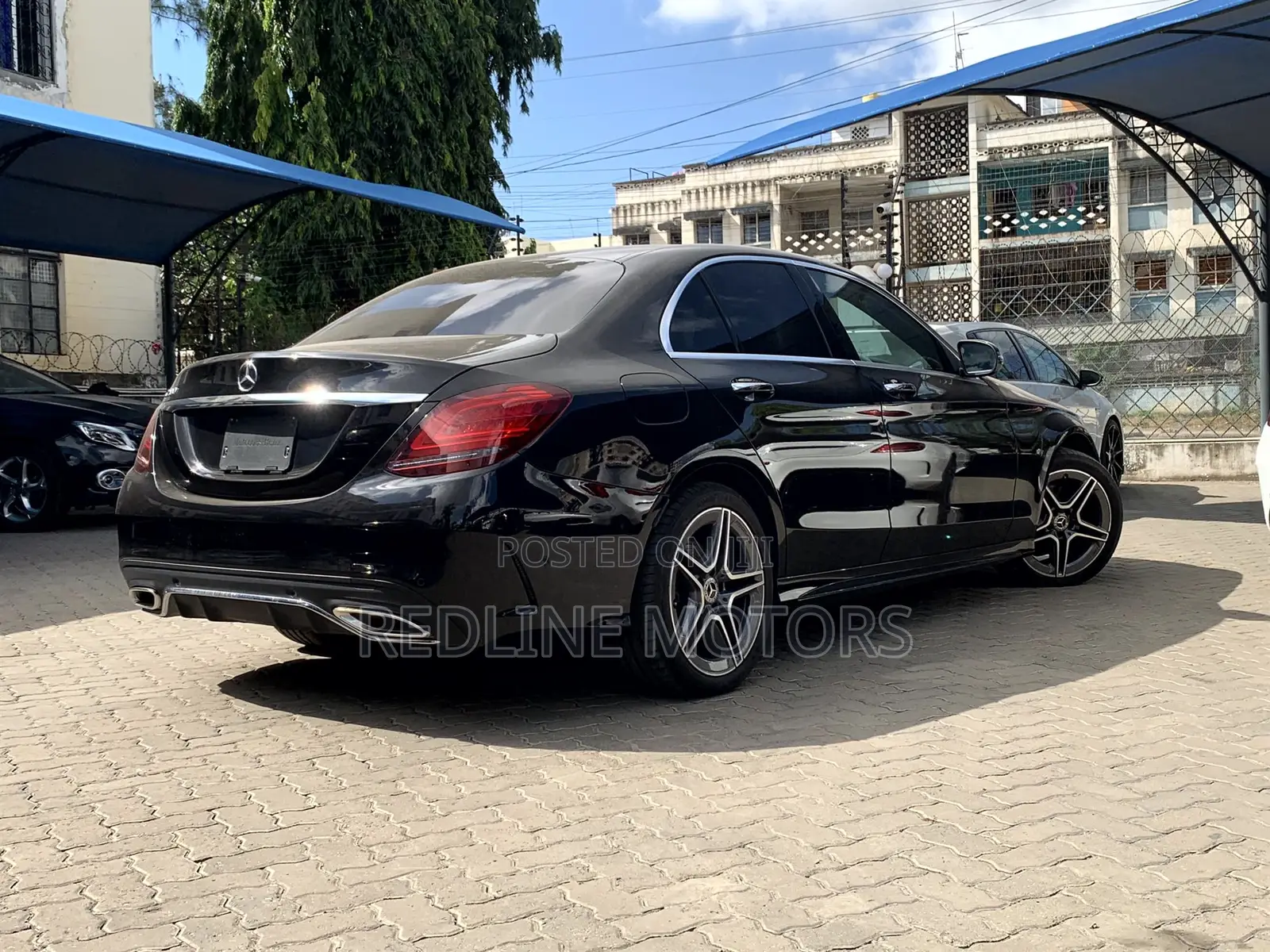 Mercedes-Benz C200 2018 Black