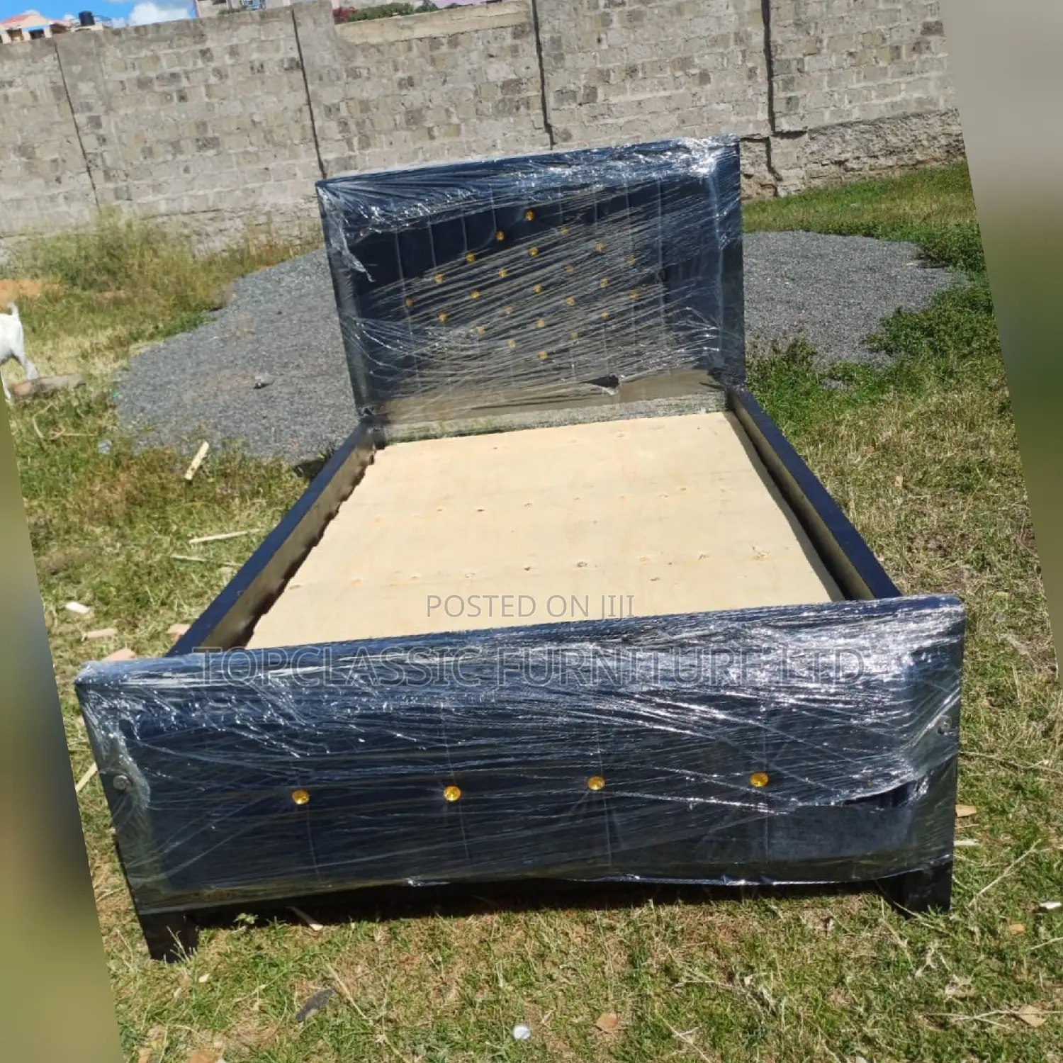 Chester/Mocket Beds Available