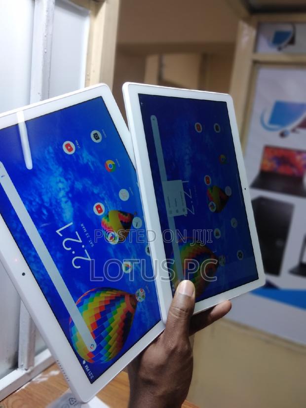 Lenovo Smart Tab M10 LTE 32 GB White - thumbnail 2